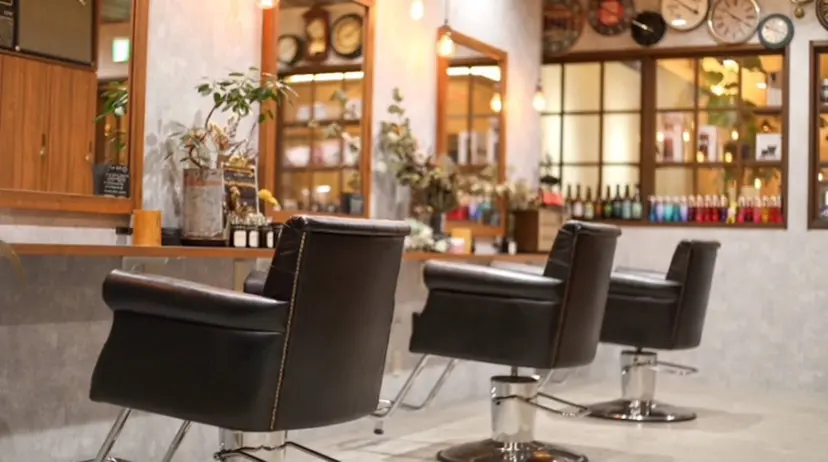 今枝莉菜 上品なツヤカラーの掲載