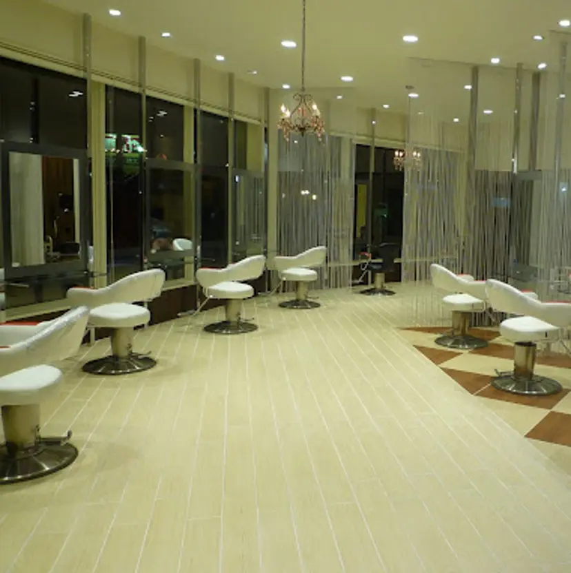 Earth  水沢店 平栗　優佳の掲載