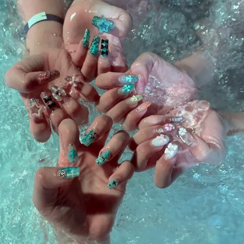 Alina みづきの掲載