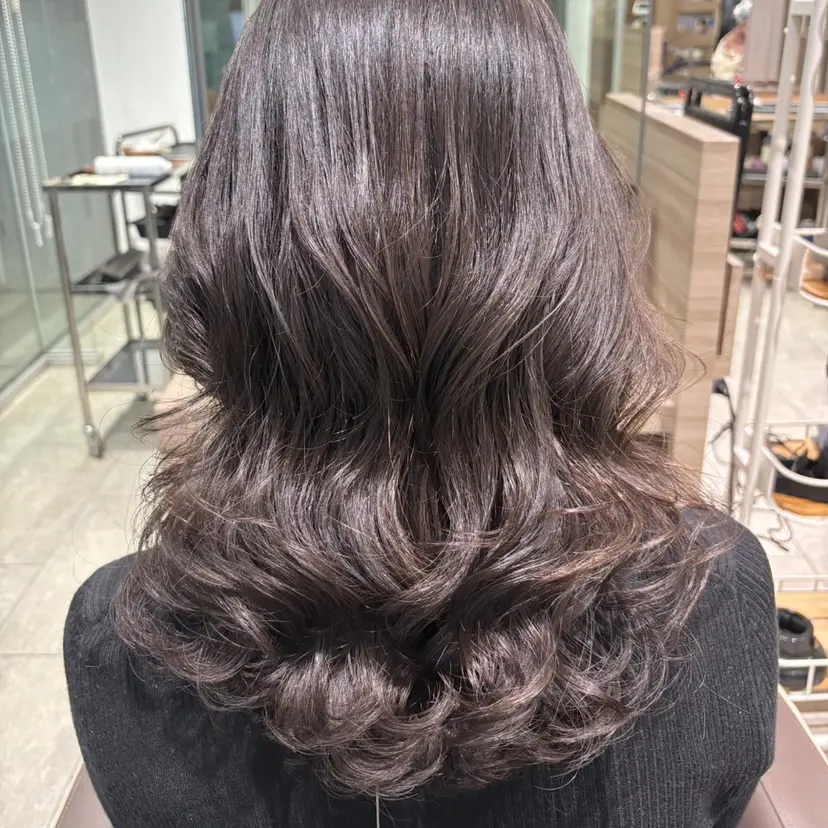 コテ巻き風パーマ/ 髪質改善/河島恭平の掲載