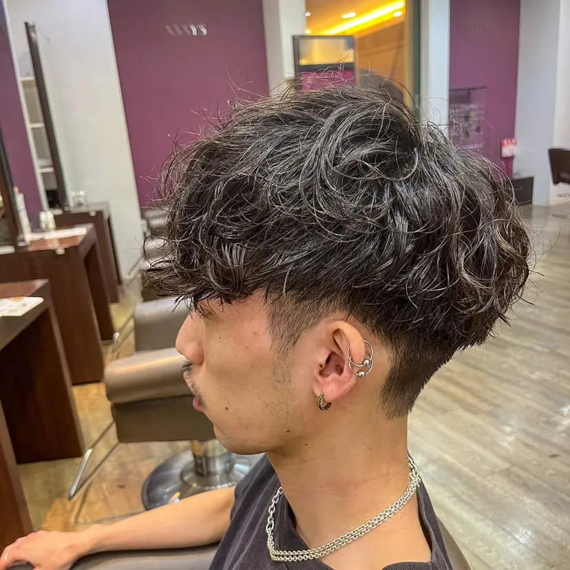 髪質改善、パーマ 山崎純生の掲載