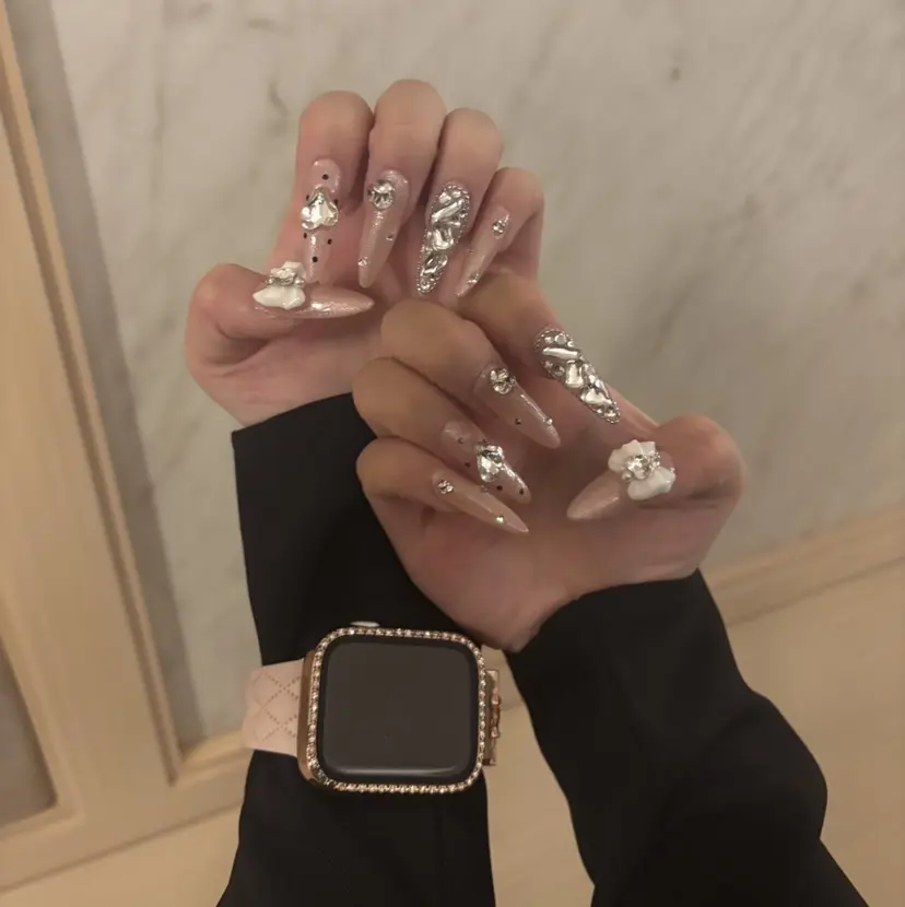 荒川 美優の掲載