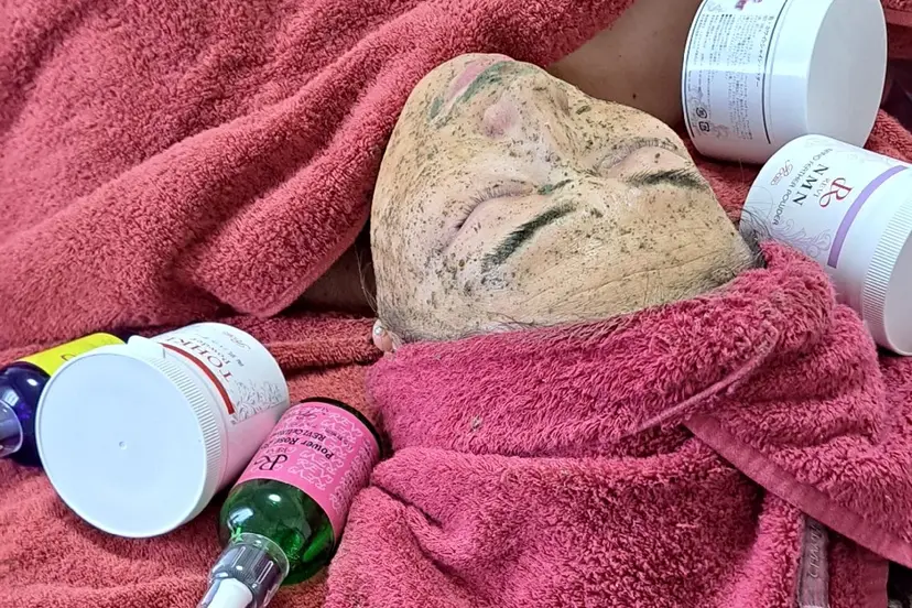 辻村 晴美の掲載