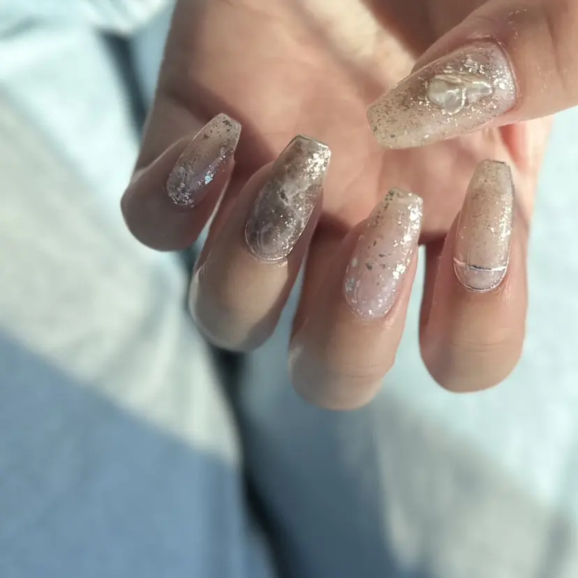 Ulunà nail salonの掲載