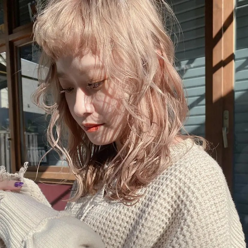 柔らかベージュ 🤎YUKAの掲載