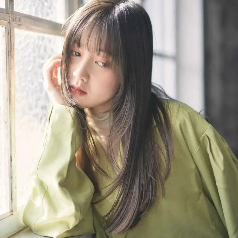 レイヤーカット/ ハイライト　千咲季の掲載