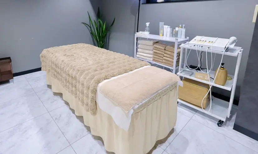 LUNARIA LUX 佐藤 ゆきみの掲載