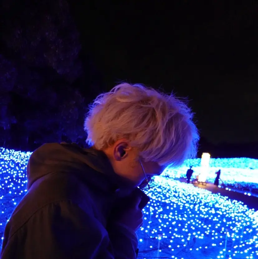 「ww..」丸山 翔生 イルミナカラーの掲載