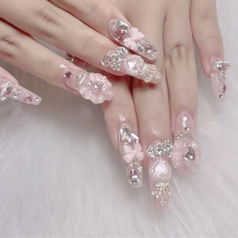 nana 🎀予約受付中の掲載