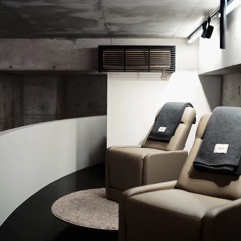 Kyoka 【EYE/BROW】の掲載