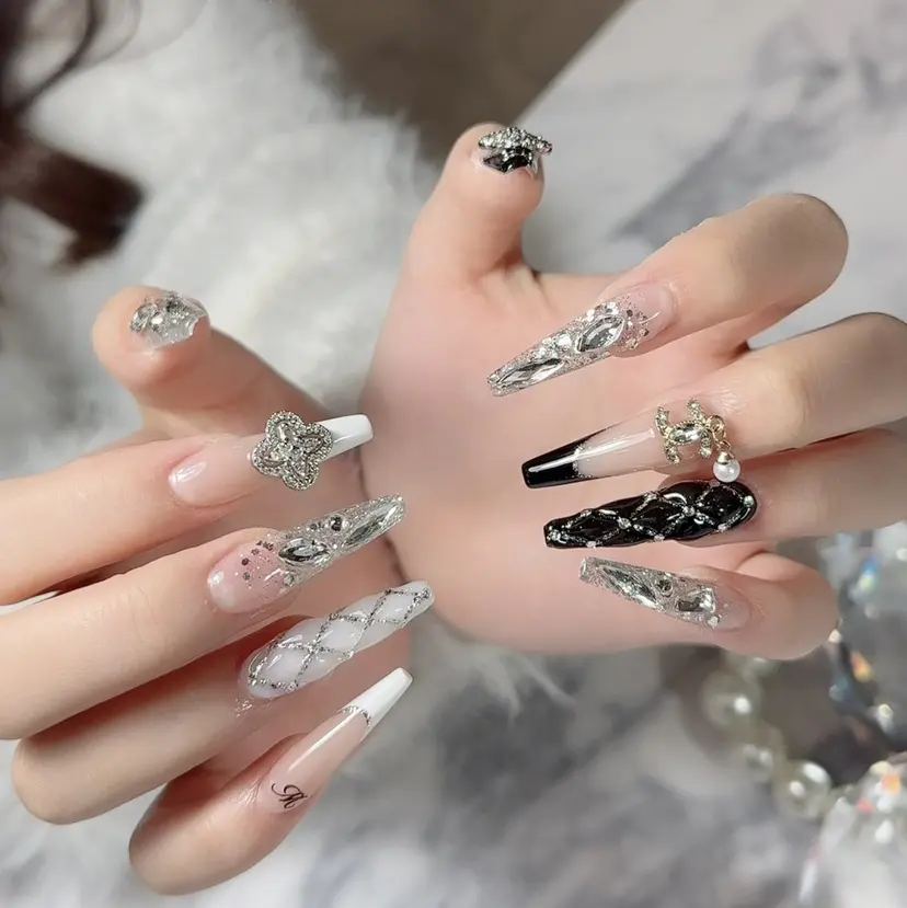 nailist Naoの掲載