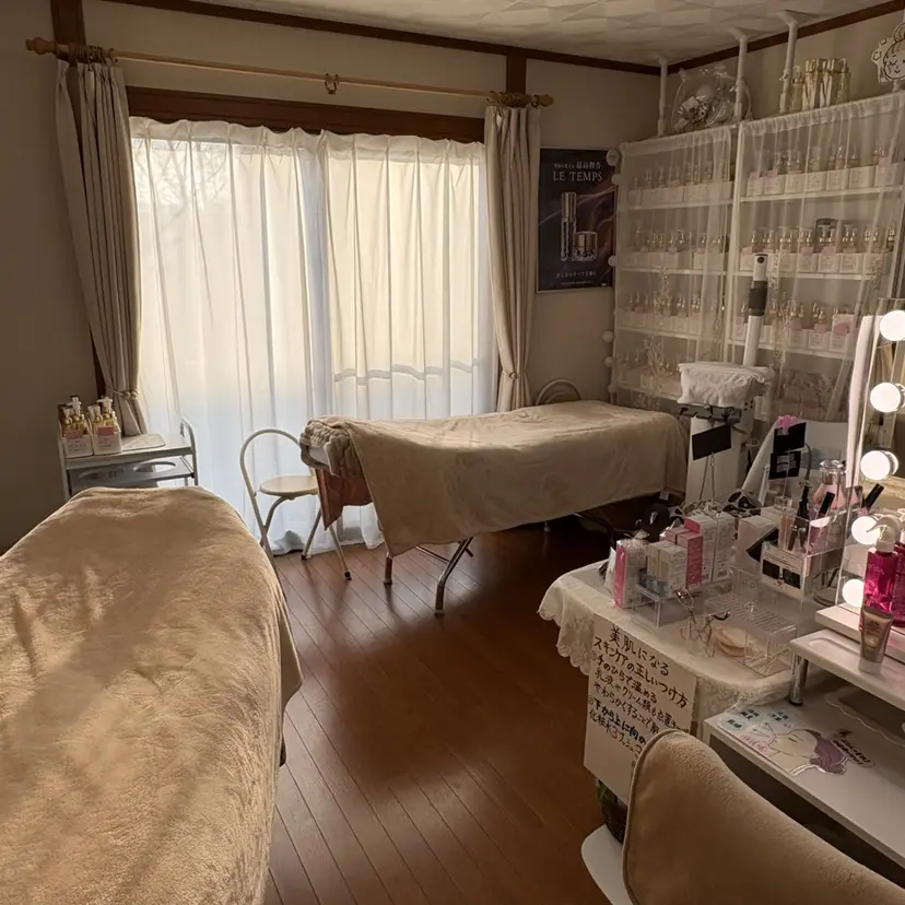 肌悩み改善サロン Cortezはまだの掲載