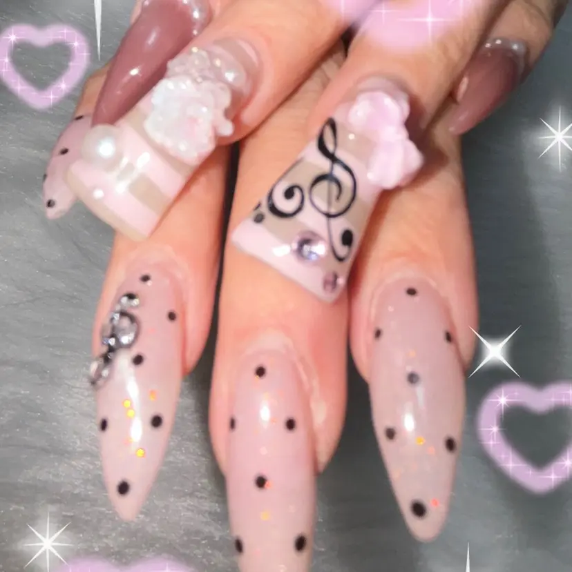 kana/モード ・グランジ໒꒱の掲載