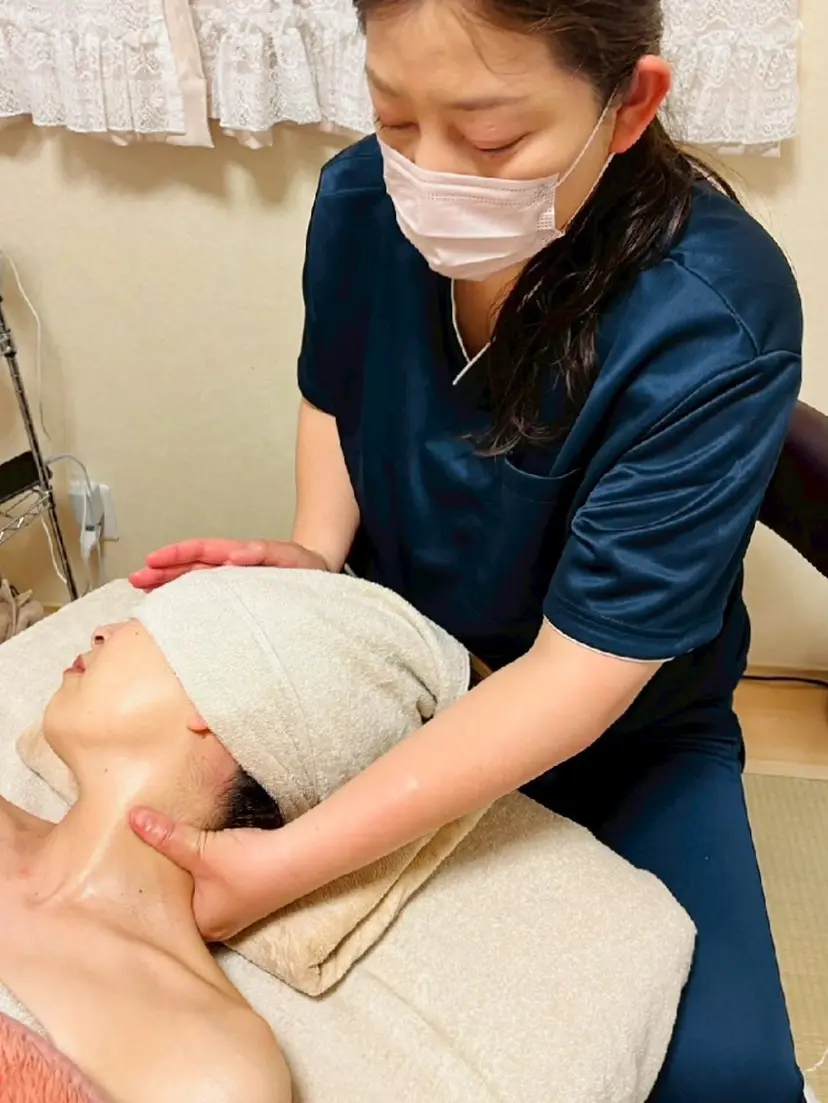 小顔ドライヘッドスパ ラヴィフルリルの掲載