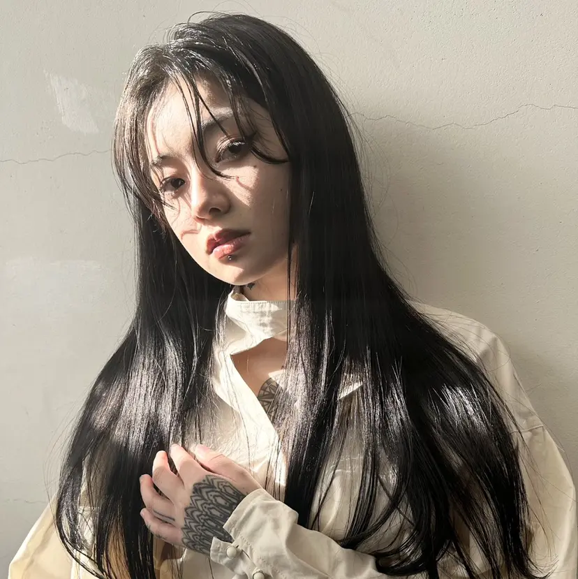 レイヤーカット/艶髪 ✨💭KIRARIの掲載