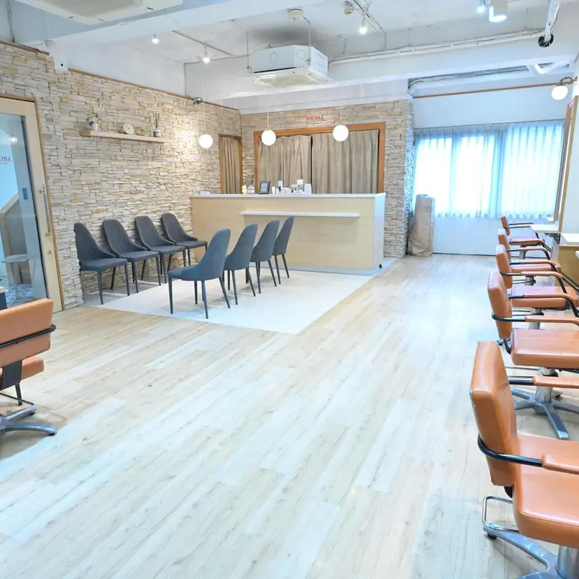 🌿アロマヘアルーム 新宿店✂︎の掲載