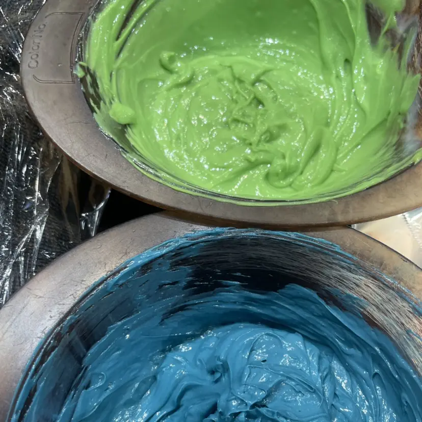 ズミ/垢抜けレイヤー 🦖透明感カラーの掲載