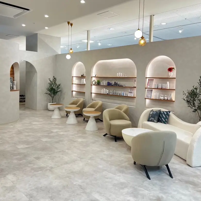 folche春日 アイリストabiruの掲載