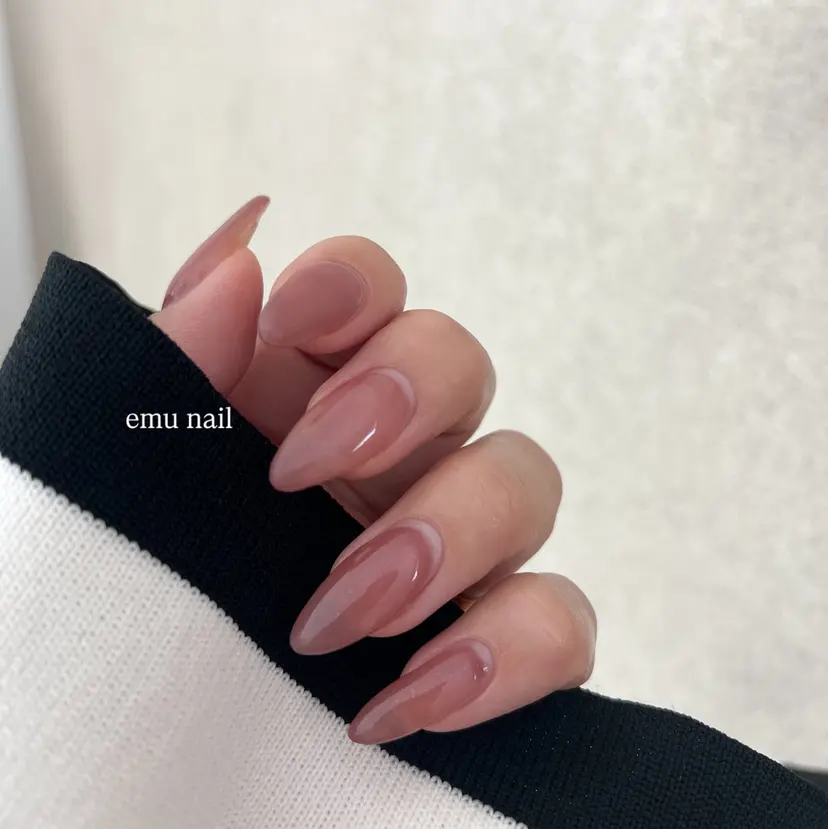 emu nailの掲載
