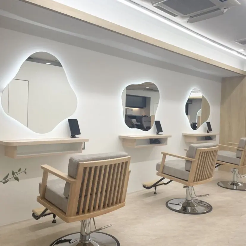 momo🐶韓国ヘア /艶カラー/レイヤーの掲載