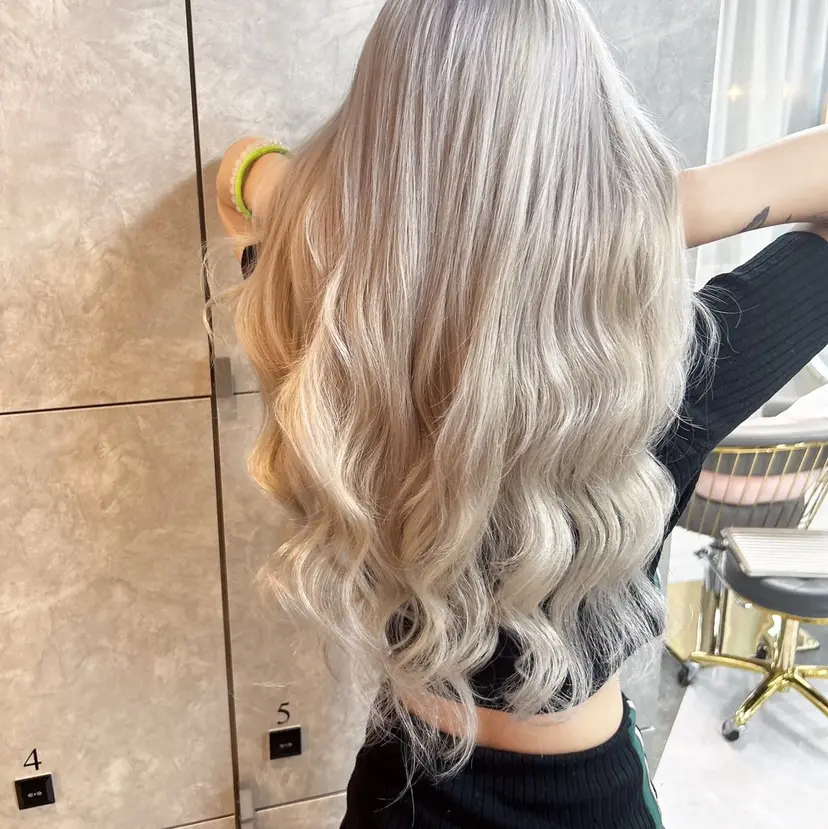 みる/ハイトーン ✨透明カラーの掲載