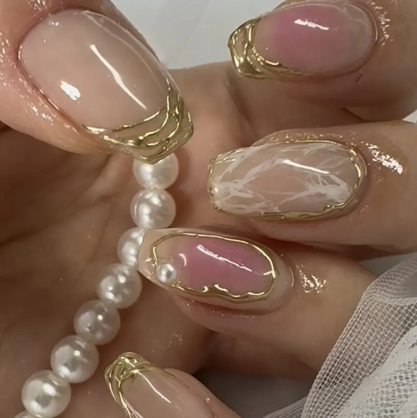 Laure‘a MARIの掲載