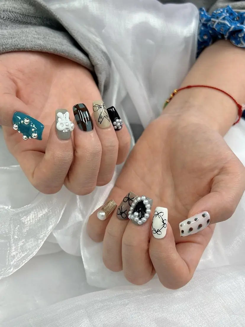 Dea Nailの掲載