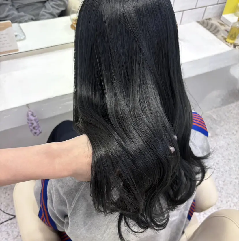 LOMARLIE / yunaの掲載