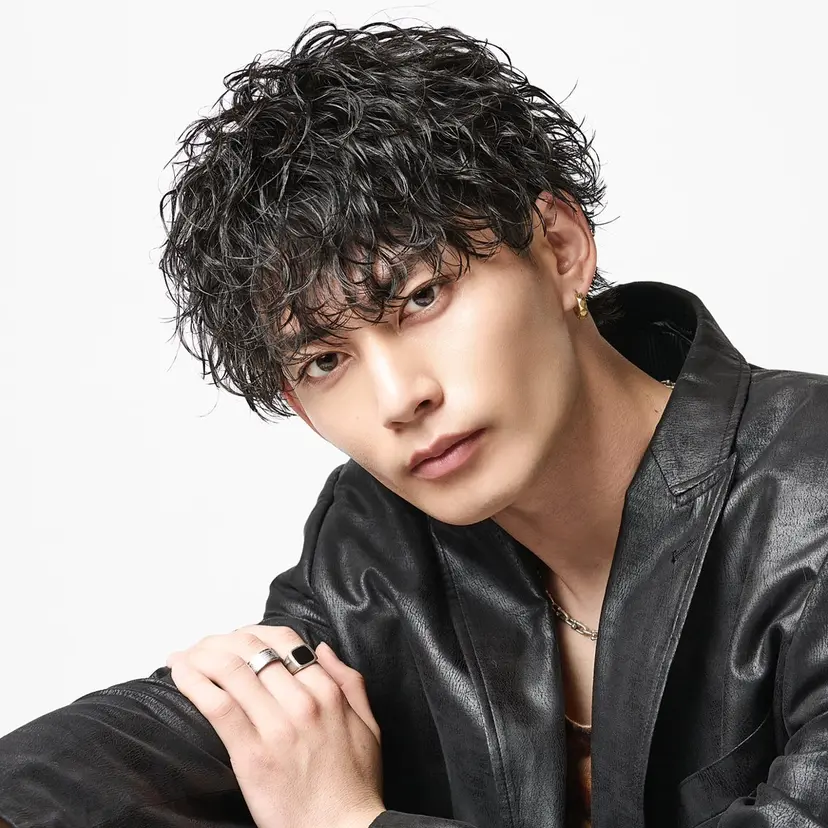 スパイキー/フェザー /波巻き/かいとの掲載