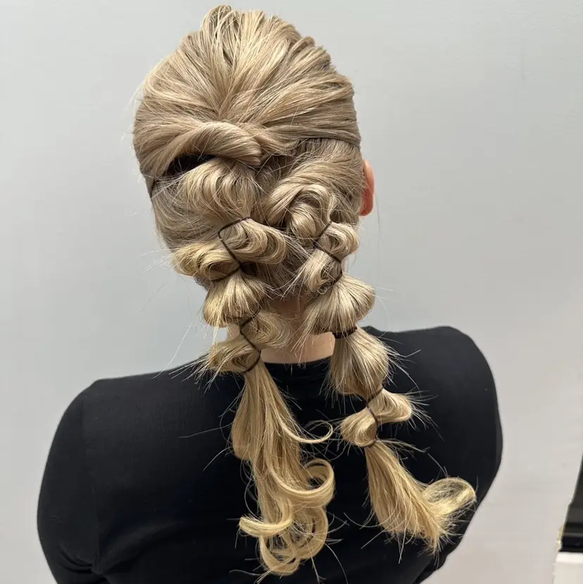 艶髪/ヘアアレンジ 湖香(コノカ)の掲載