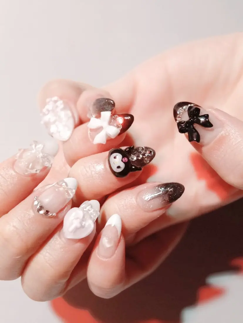 すみれ💜量産 地雷 痛ﾈｲﾙ 韓国ﾈｲﾙの掲載