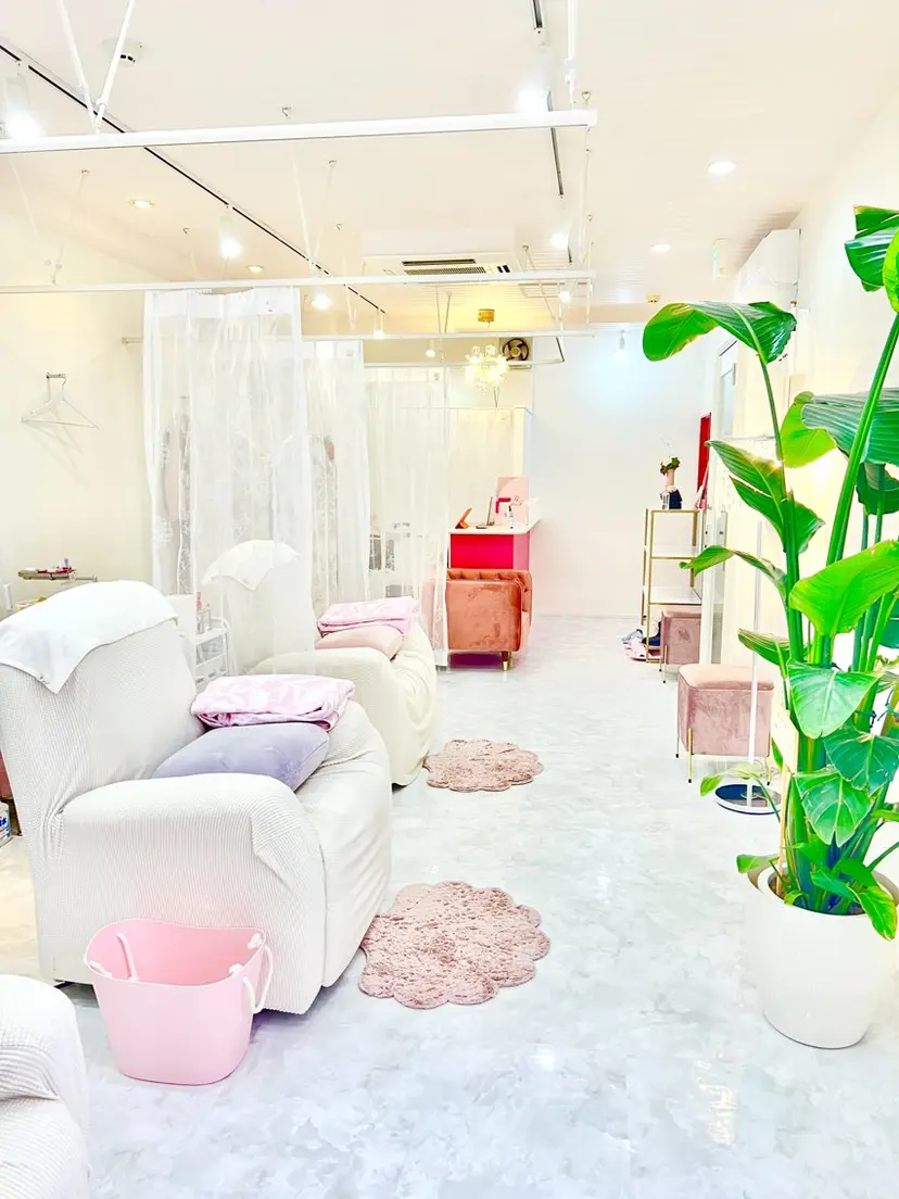 Hannah lashの掲載