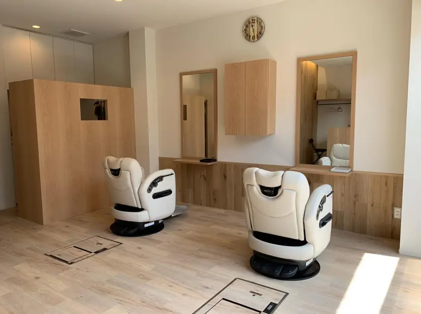 Decor. Heir salonの掲載