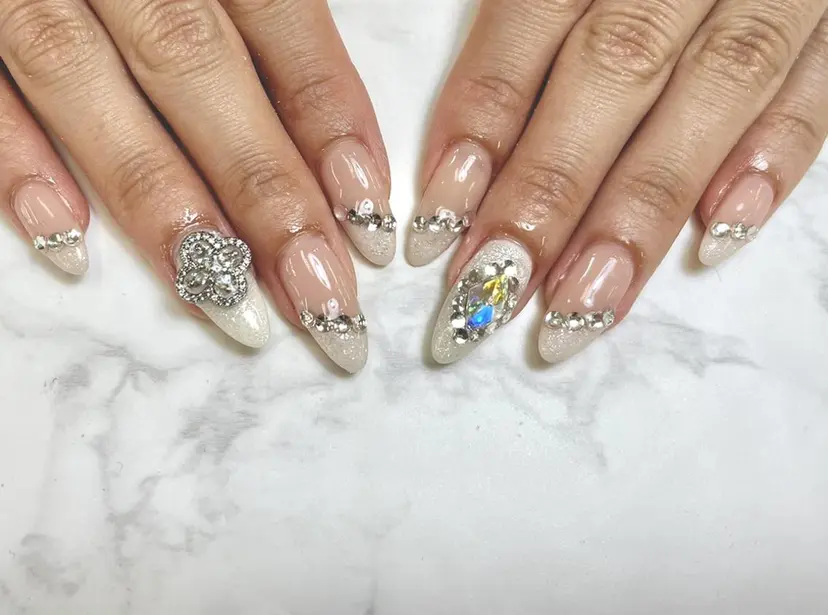 MAX KELLY SUZUYOSHIの掲載