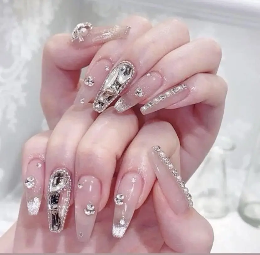 AKIKO ネイルサロンの掲載