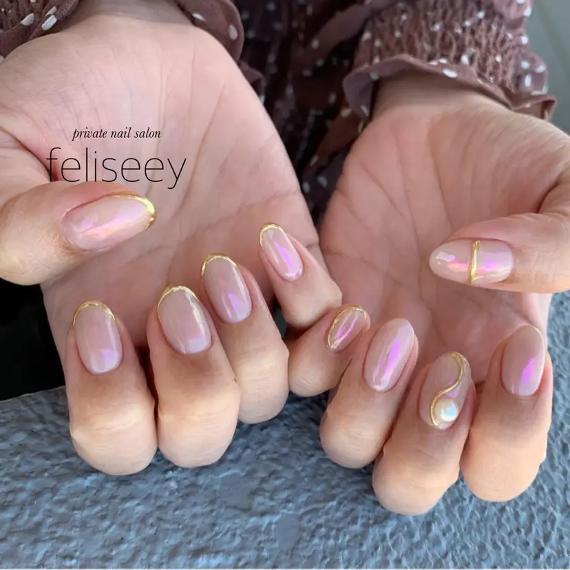 feliseey 〘フェリシー 〙の掲載