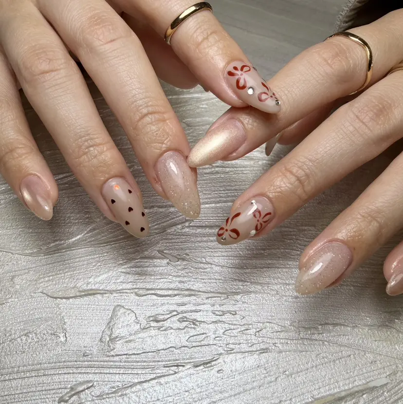 LOI nail 初生店otohaの掲載