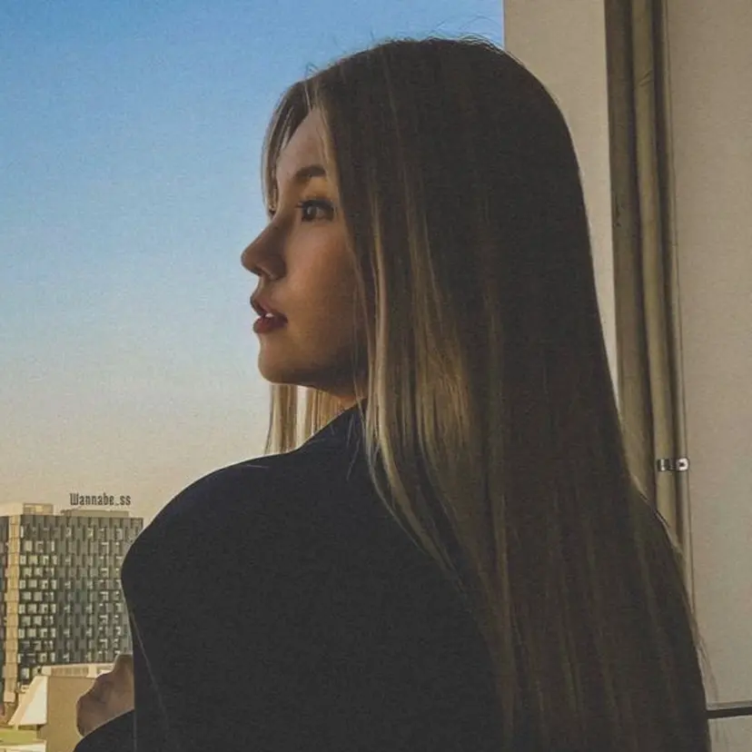 芦田 佑理の掲載