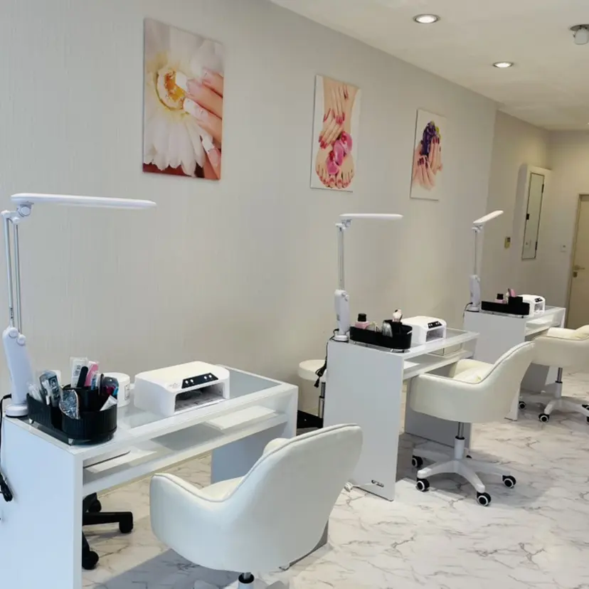 Aina nail salonの掲載