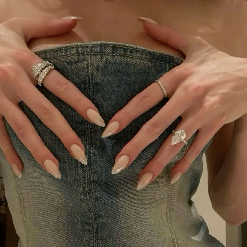 ulysses nailsalonの掲載