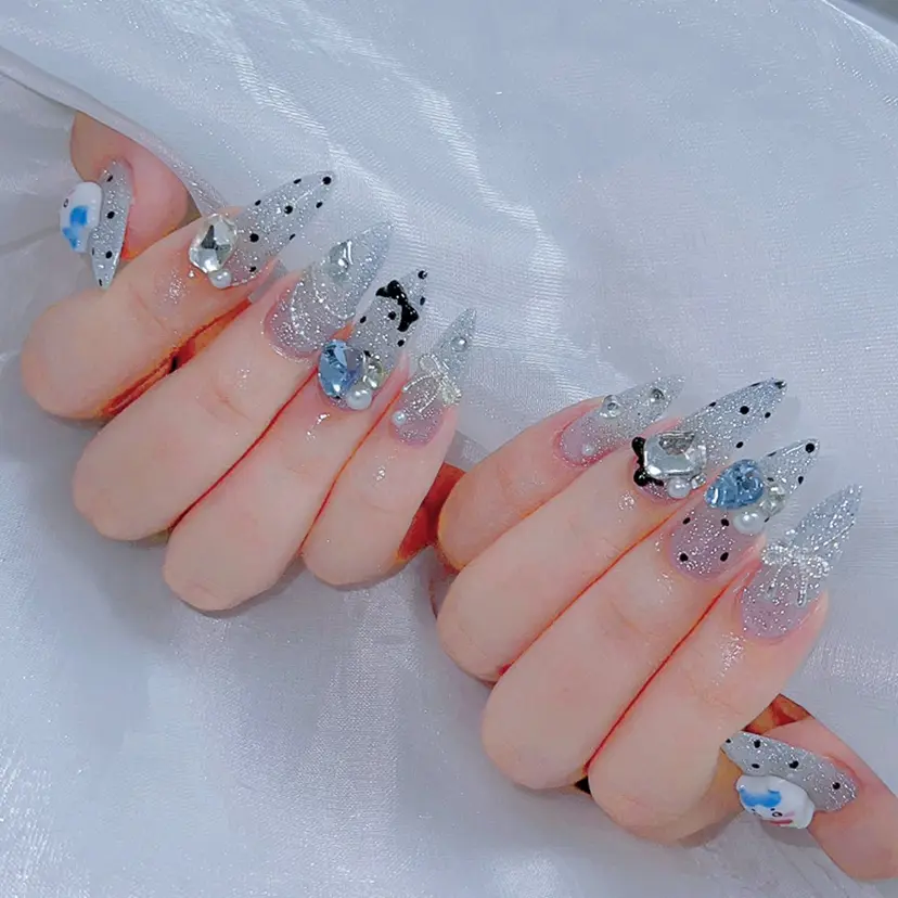 Kitty Nailの掲載