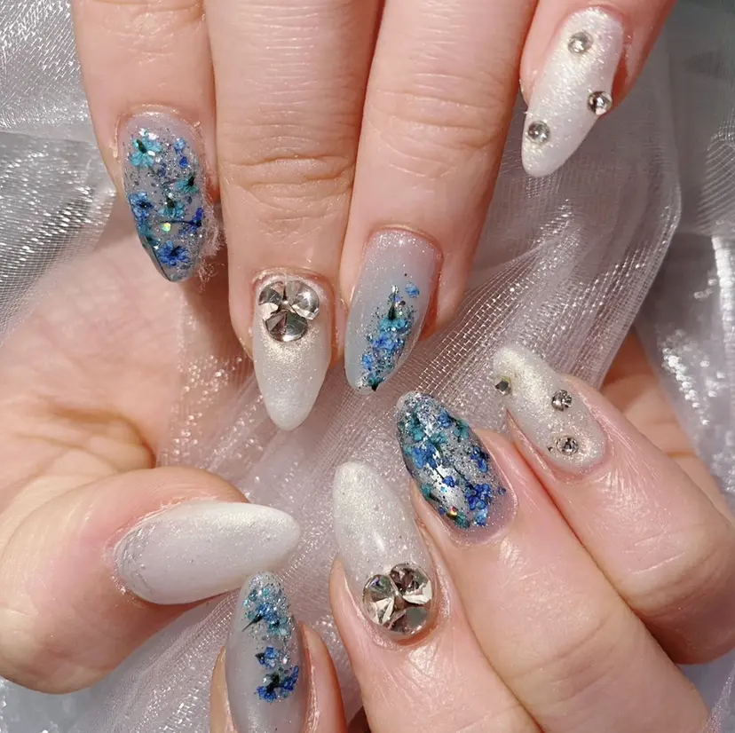 nail salon CHARMANTEの掲載