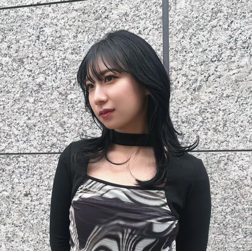 LUNA🌙韓国ヘア 🌙レイヤーカットの掲載