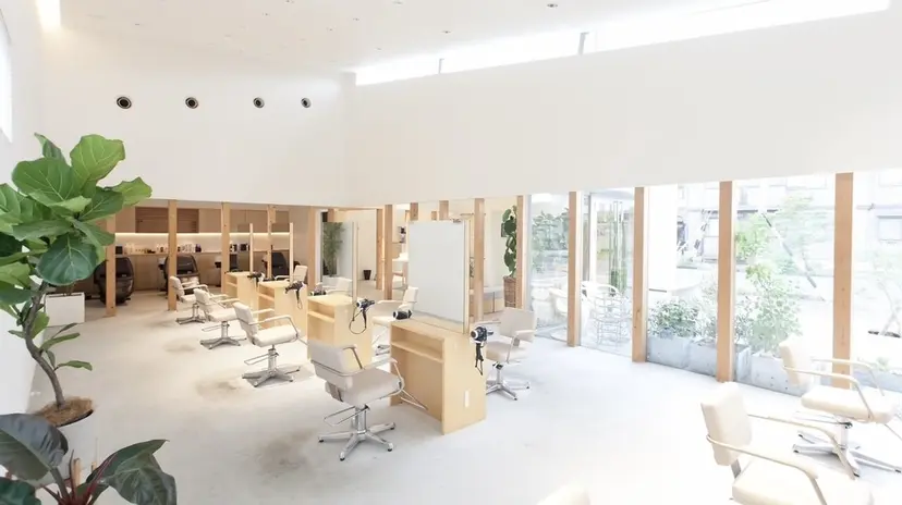 中西倖 トップスタイリストの掲載