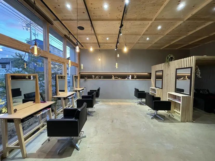 シンヤヘアーズ 泉大津本店の掲載