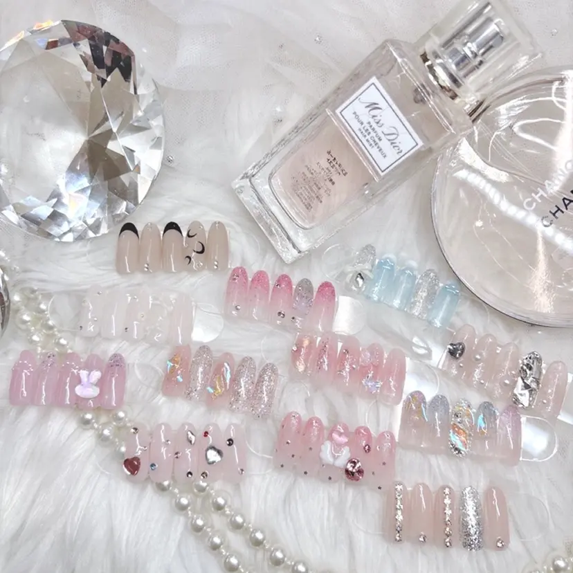 Ange Nailistの掲載