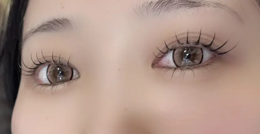 natsumi / 梅田束感まつげ🎀の掲載