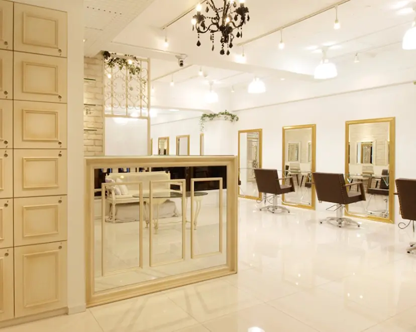 髪質改善🫧透明感 カラー💞はな🎀の掲載