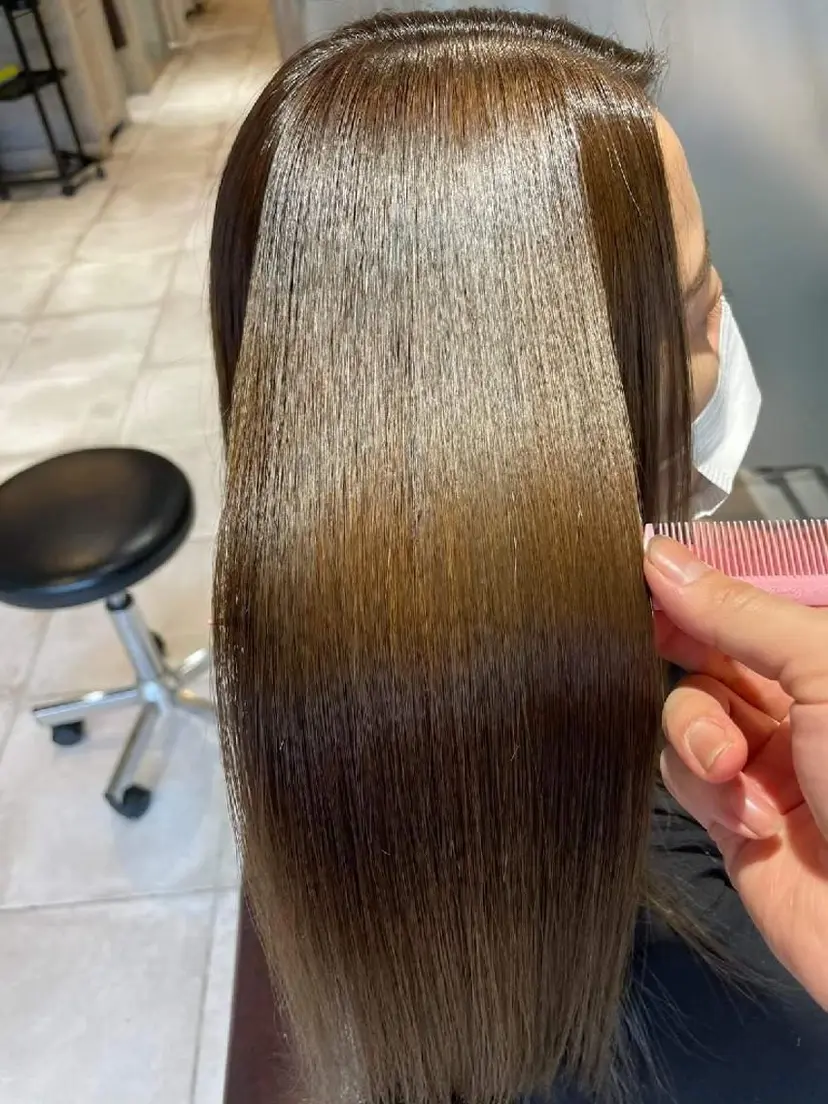 EARTH所沢店長　 髪質改善　岡本　勇人の掲載