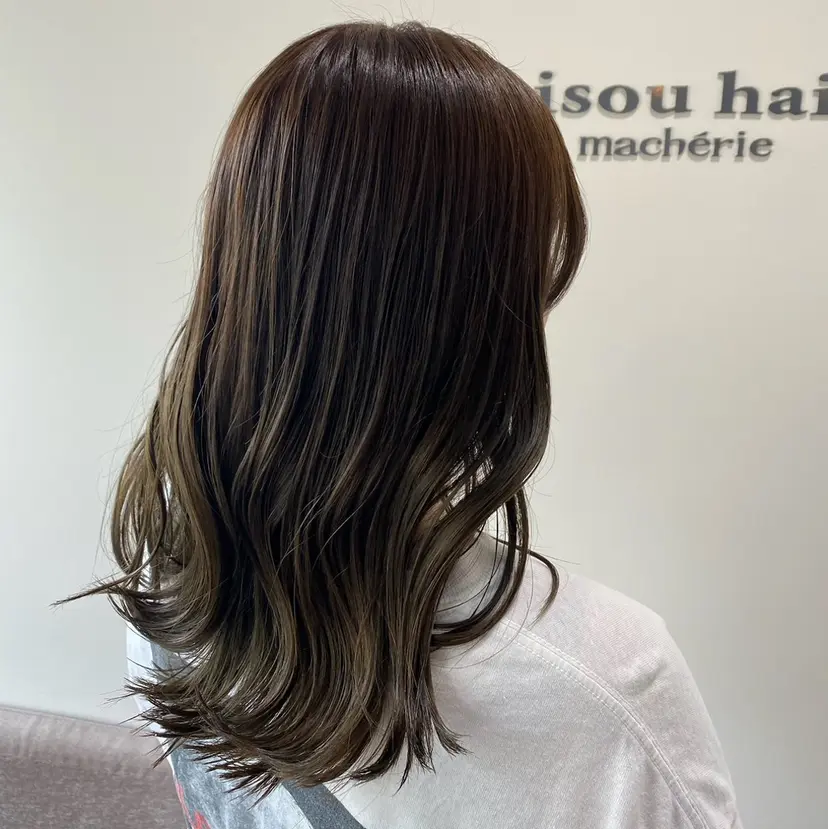 大島 瑞穂　ビズヘアーの掲載